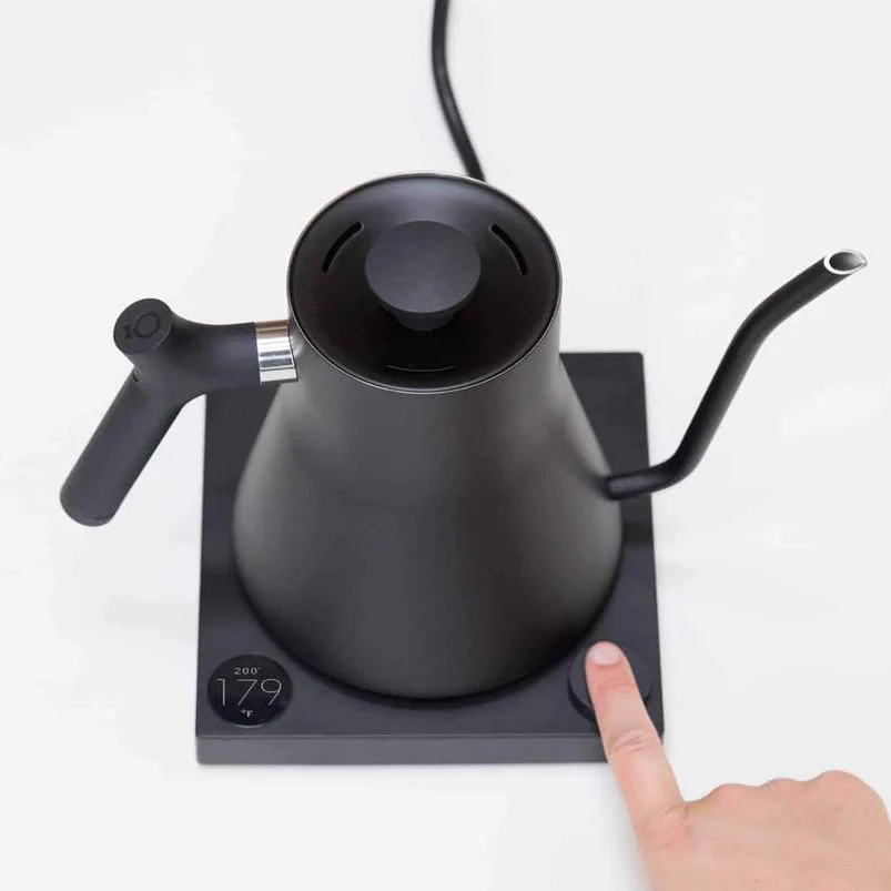 Fellow Stagg PRO - Electric Kettle (Matte Black) - Image 3